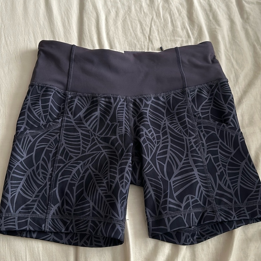 Workout shorts